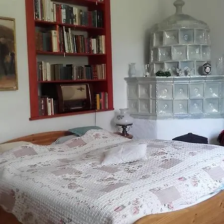 Villa-magdi Vendeghaz Guest house *