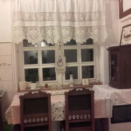 Villa-magdi Vendeghaz Guest house *