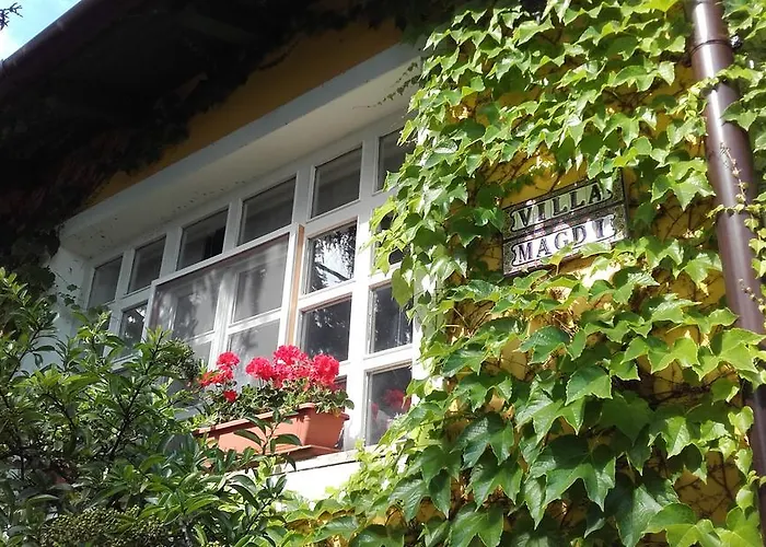 Villa-magdi Vendeghaz בית הארחה 4*