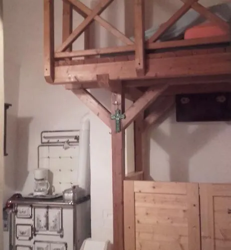 Villa-magdi Vendeghaz רבפולופ