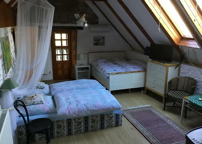 בית הארחה Villa-magdi Vendeghaz רבפולופ