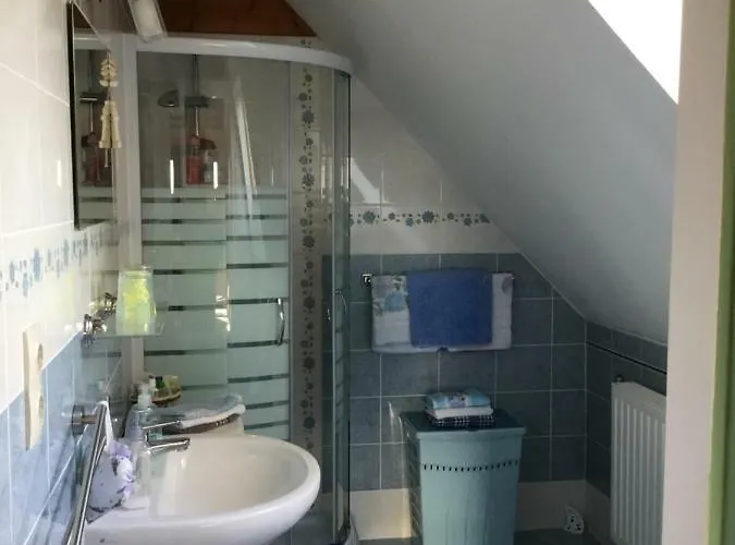 Villa-magdi Vendeghaz 4* רבפולופ