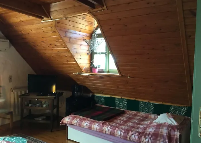 בית הארחה Villa-magdi Vendeghaz 4*