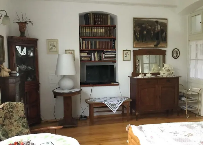 Villa-magdi Vendeghaz 4* רבפולופ