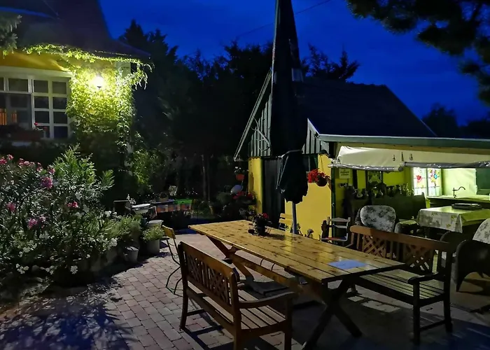 בית הארחה Villa-magdi Vendeghaz